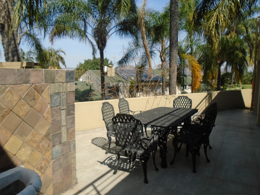 3 Bedroom Property for Sale in Kosmos North West